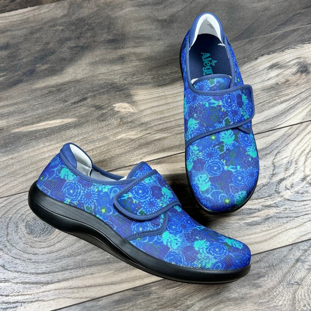 NIB Alegria Spright Comfort Shoes 9.5-10 40 Flats Loafer Hook Loop Blue Floral